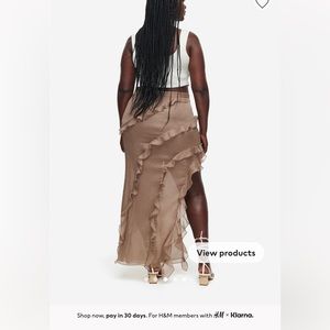 H&M long skirt , color brown, never worn.